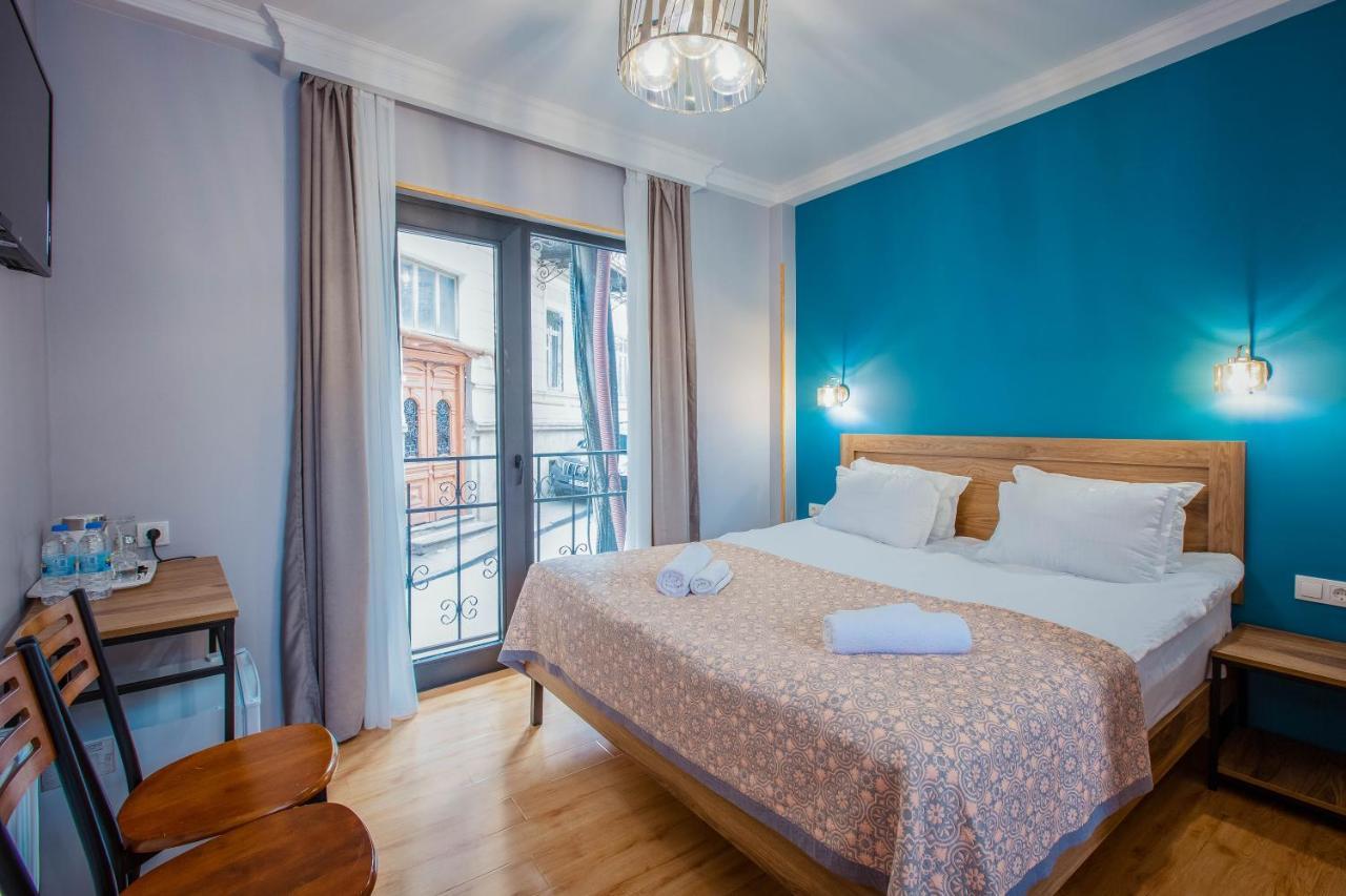 Central Gate Hotel In Heart Of Tbilisi Exterior foto